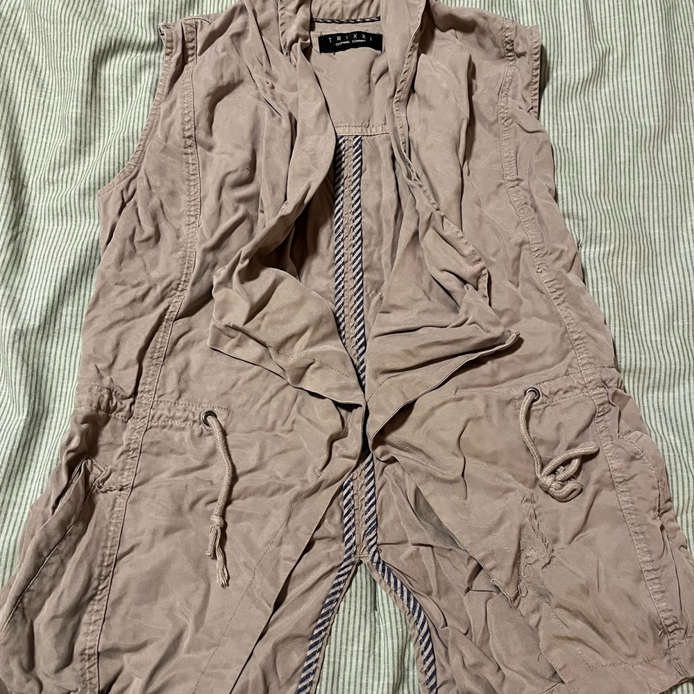 Trixxi Tan Sleeveless Vest